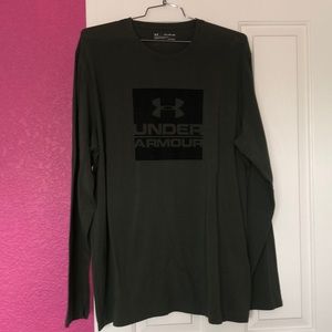 Under armor men’s longsleeve shirt